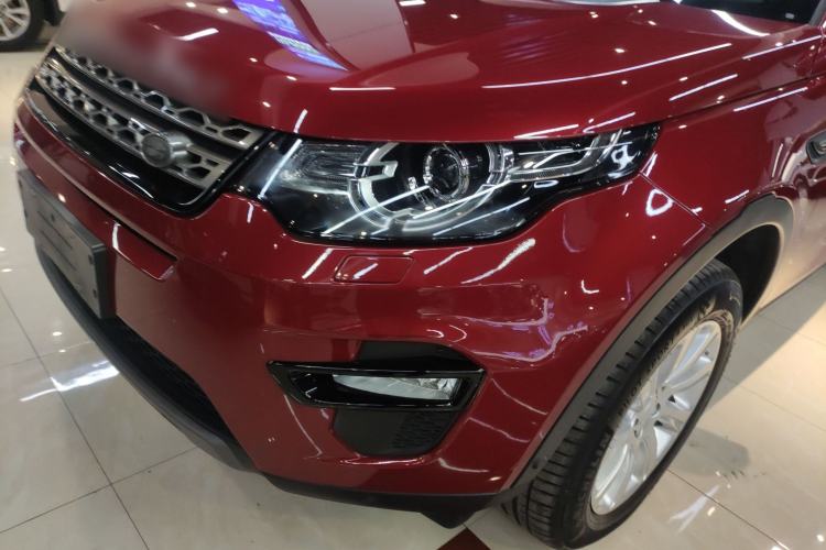 Used Land Rover Discovery Sport 2018 240 PS SE Version Left Front Headlight