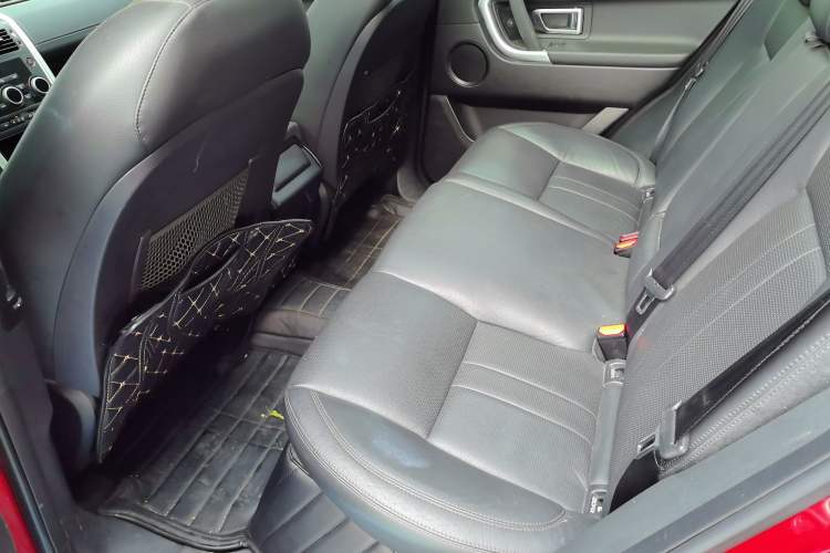Used Land Rover Discovery Sport 2018 240 PS SE Version Left Rear Seat