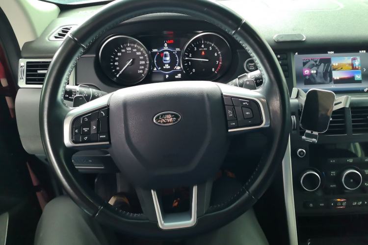 Used Land Rover Discovery Sport 2018 240 PS SE Version Steering Wheel