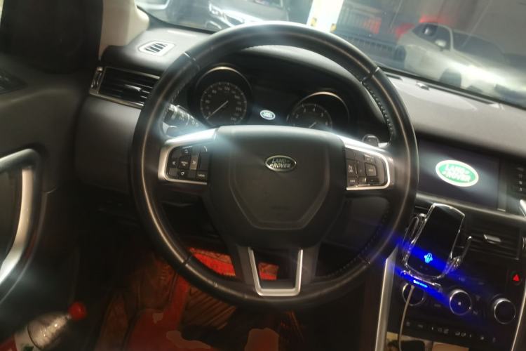 Used Land Rover Discovery Sport 2018 240 PS SE Version Steering Wheel