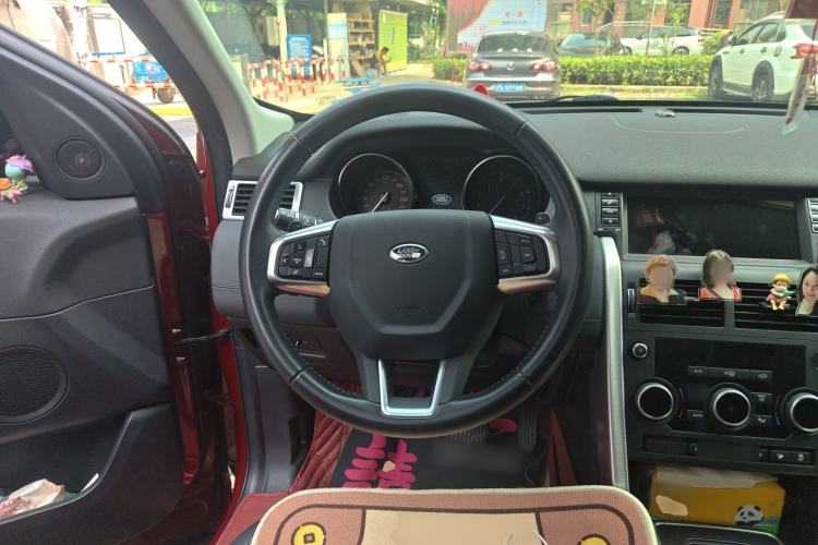Used Land Rover Discovery Sport 2018 240 PS SE Version Steering Wheel