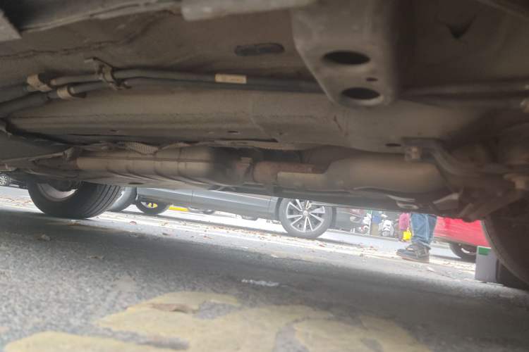Used Land Rover Discovery Sport 2018 240 PS HSE Version Chassis Front Right