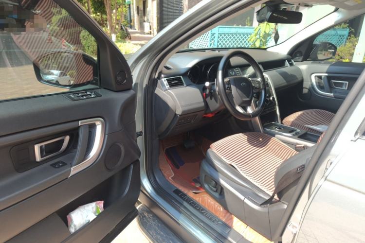 Used Land Rover Discovery Sport 2018 240 PS SE Version Driver Seat