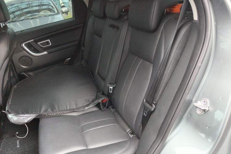 Used Land Rover Discovery Sport 2018 240 PS SE Version Left Rear Seat