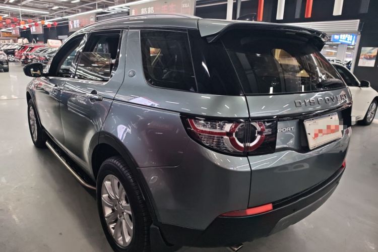 Used Land Rover Discovery Sport 2018 240 PS SE Version Rear Left 45 Deg