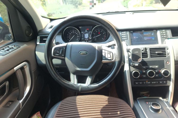 Used Land Rover Discovery Sport 2018 240 PS SE Version Steering Wheel