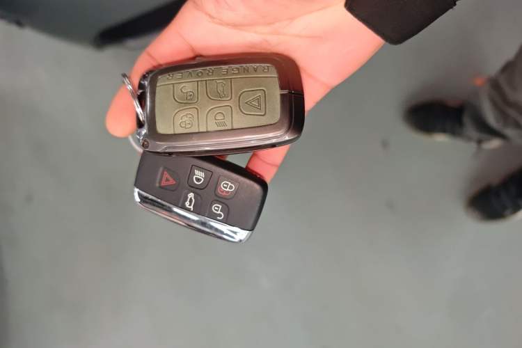 Used Land Rover Discovery Sport 2018 240 PS SE Version Vehicle Key
