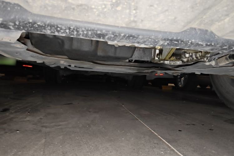Used Land Rover Discovery Sport 2018 240 PS SE Version Chassis Front