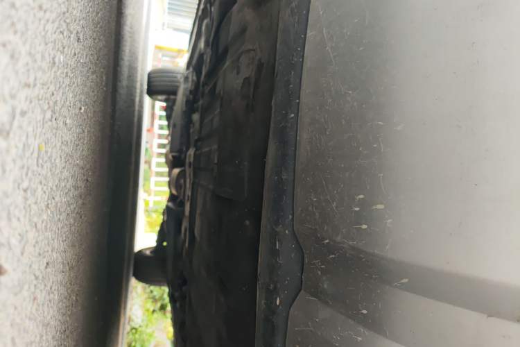 Used Land Rover Discovery Sport 2018 240 PS SE Version Chassis Front