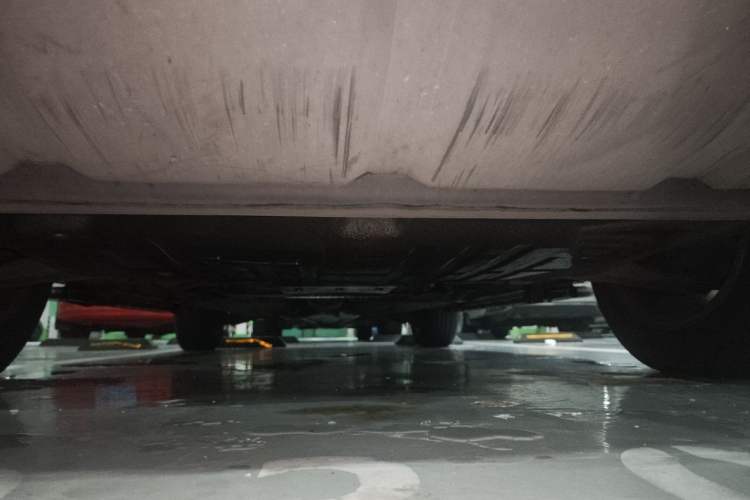 Used Land Rover Discovery Sport 2018 240 PS SE Version Chassis Front
