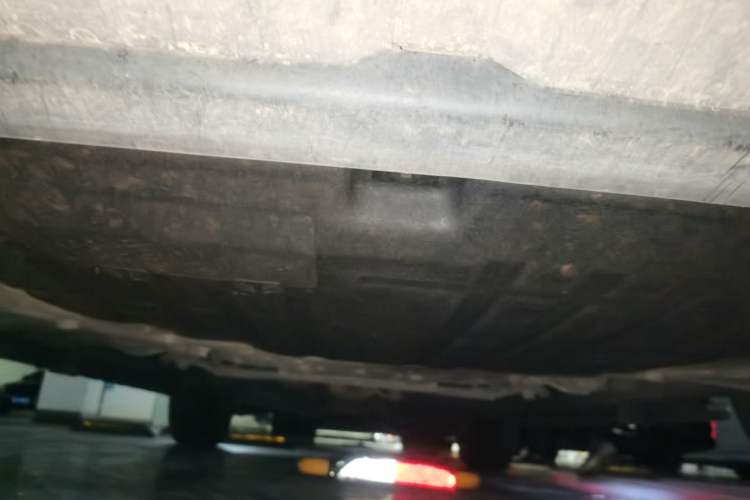 Used Land Rover Discovery Sport 2018 240 PS SE Version Chassis Front