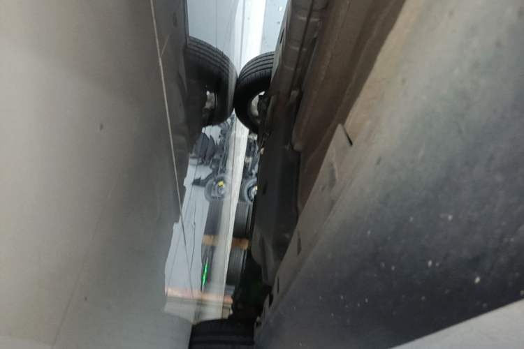 Used Land Rover Discovery Sport 2018 240 PS HSE Version Chassis Front Left