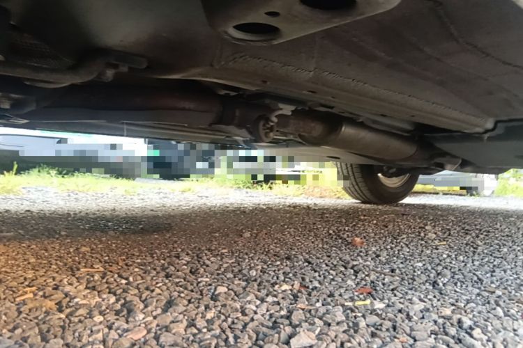 Used Land Rover Discovery Sport 2018 240 PS SE Version Chassis Front Left