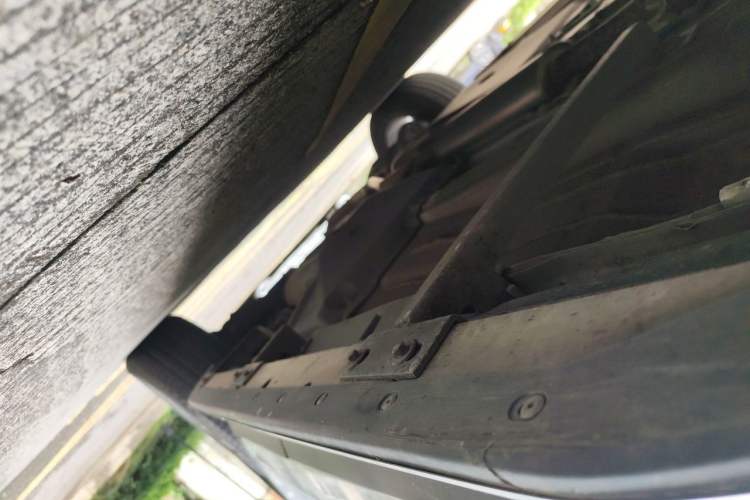 Used Land Rover Discovery Sport 2018 240 PS SE Version Chassis Front Left