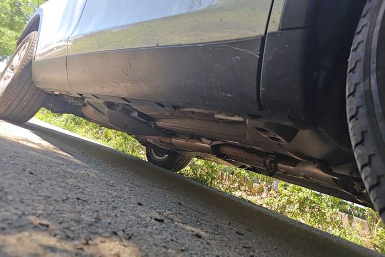 Used Land Rover Discovery Sport 2018 240 PS SE Version Chassis Front Right