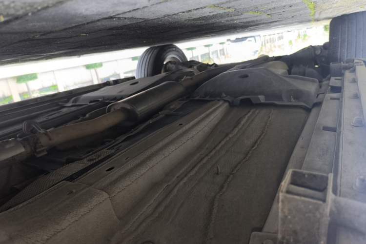 Used Land Rover Discovery Sport 2018 240 PS SE Version Chassis Front Right