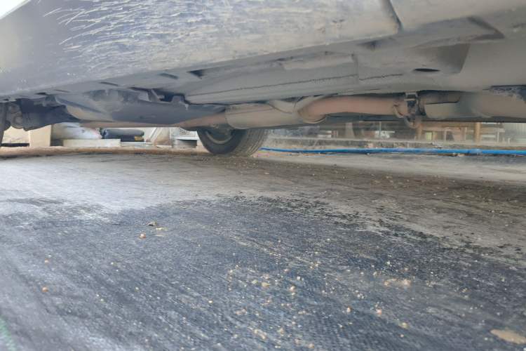 Used Land Rover Discovery Sport 2018 240 PS SE Version Chassis Front Right