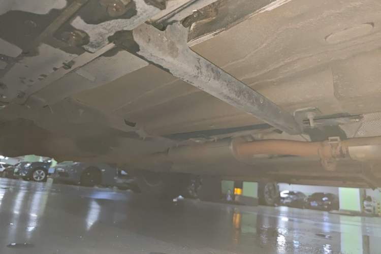 Used Land Rover Discovery Sport 2018 240 PS SE Version Chassis Front Right