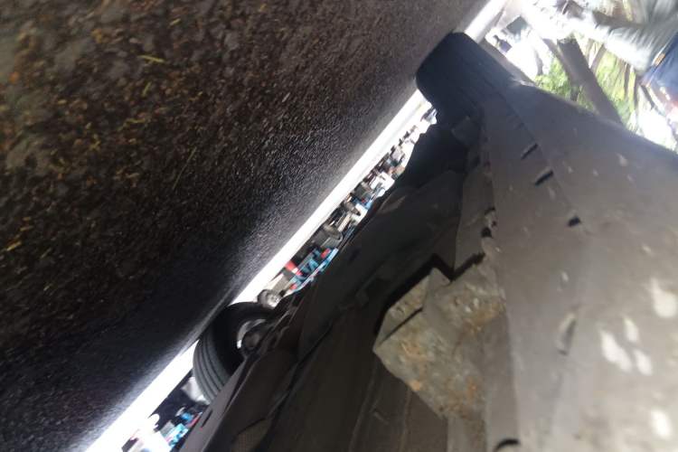Used Land Rover Discovery Sport 2018 240 PS PURE Edition Chassis Front Right