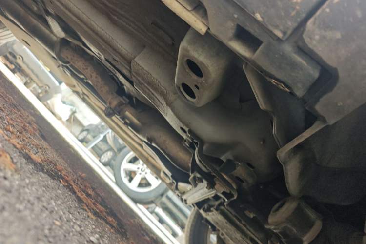 Used Land Rover Discovery Sport 2018 200 PS PURE Edition Chassis Front Right