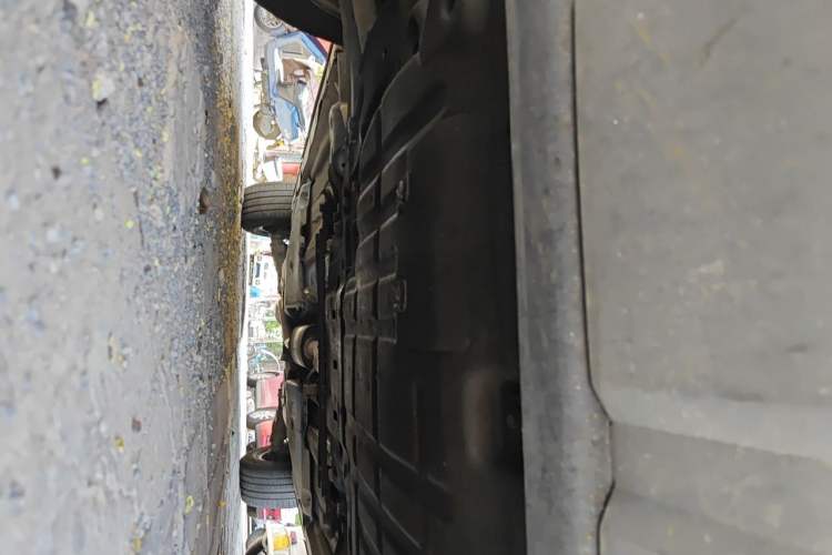 Used Land Rover Discovery Sport 2018 240 PS SE Version Chassis Front