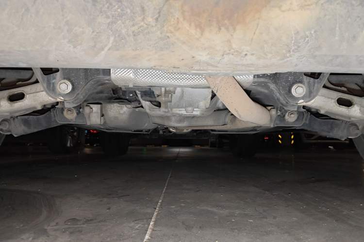 Used Land Rover Discovery Sport 2018 240 PS SE Version Chassis Rear