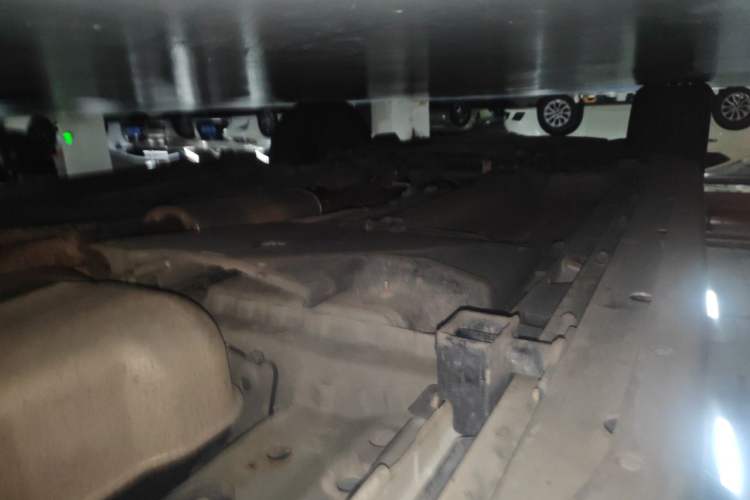 Used Land Rover Discovery Sport 2018 240 PS SE Version Chassis Rear Left