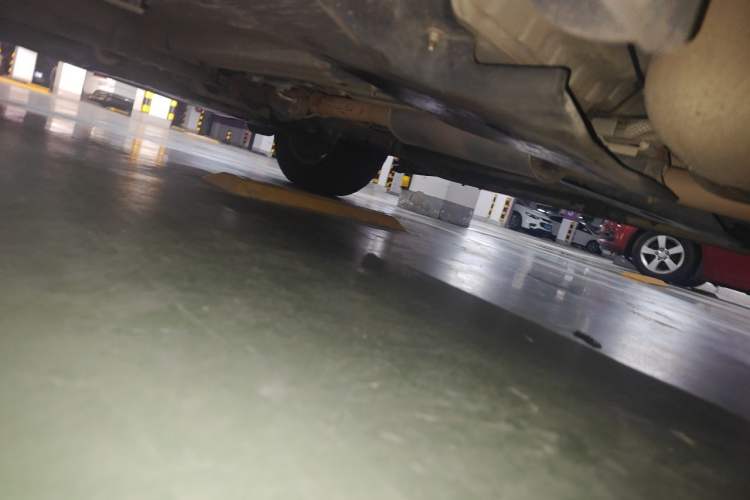 Used Land Rover Discovery Sport 2018 240 PS SE Version Chassis Rear Left