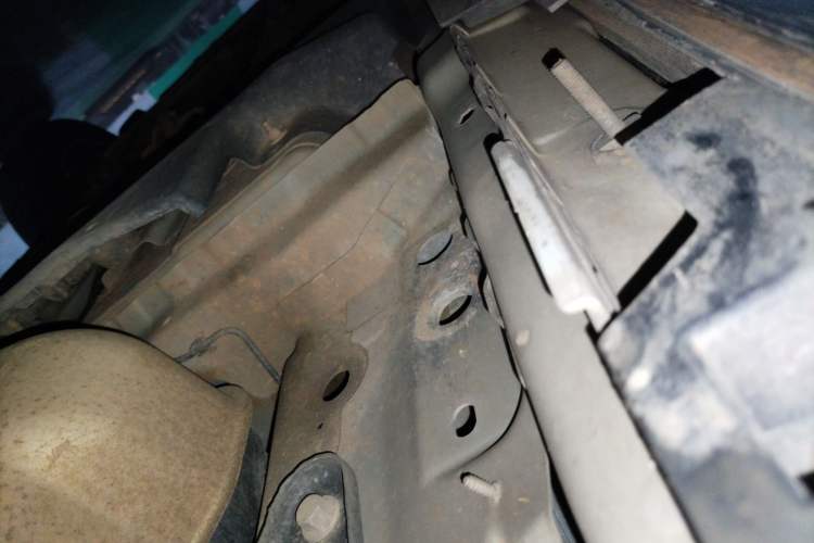 Used Land Rover Discovery Sport 2018 240 PS SE Version Chassis Rear Left