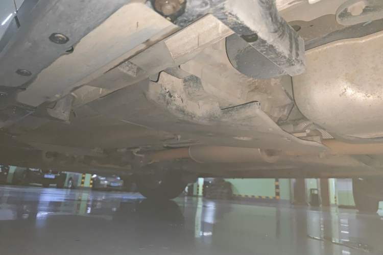 Used Land Rover Discovery Sport 2018 240 PS SE Version Chassis Rear Left