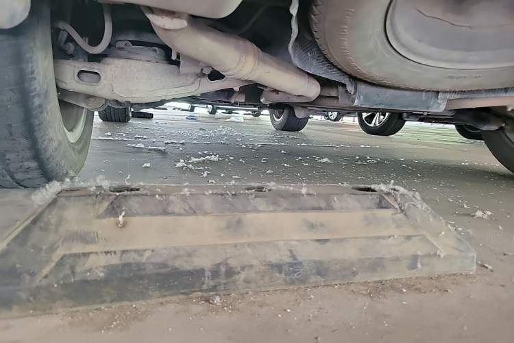 Used Land Rover Discovery Sport 2018 240 PS HSE Version Chassis Rear Left