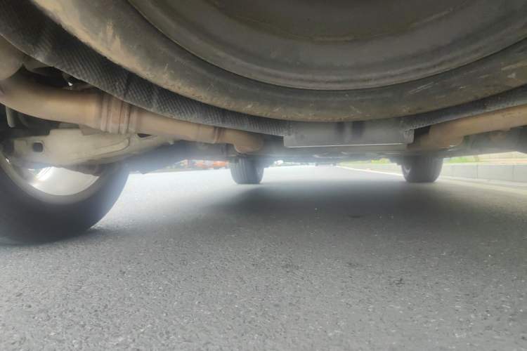 Used Land Rover Discovery Sport 2018 240 PS HSE Version Chassis Rear Left