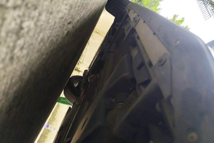 Used Land Rover Discovery Sport 2018 240 PS SE Version Chassis Rear Left