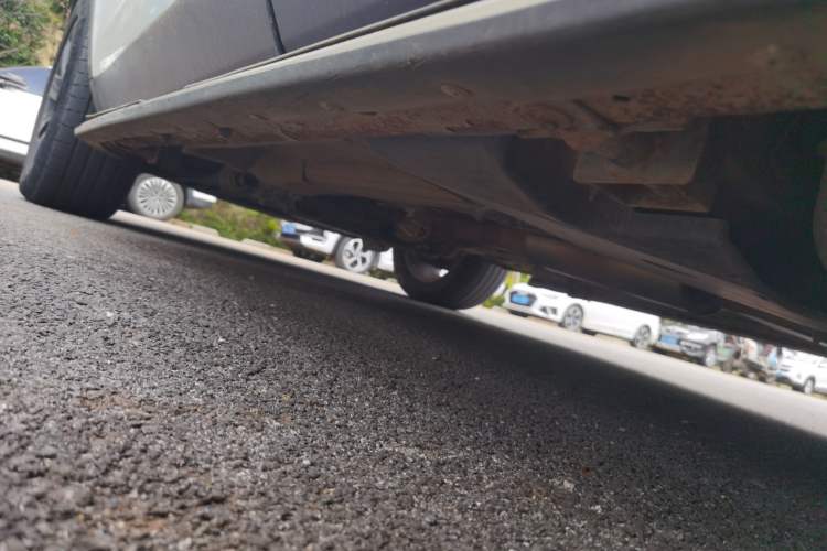 Used Land Rover Discovery Sport 2018 240 PS SE Version Chassis Rear Left