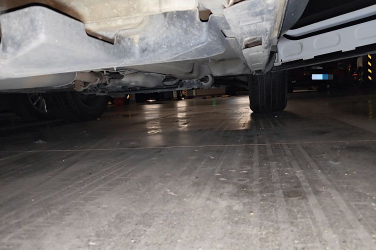 Used Land Rover Discovery Sport 2018 240 PS SE Version Chassis Rear Right