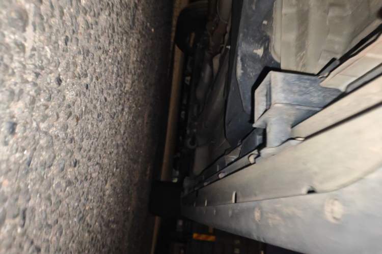 Used Land Rover Discovery Sport 2018 240 PS SE Version Chassis Rear Right