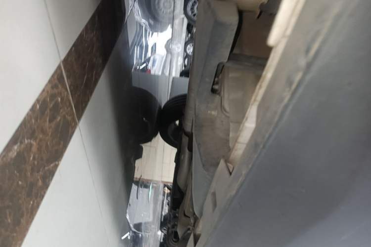 Used Land Rover Discovery Sport 2018 240 PS HSE Version Chassis Rear Right