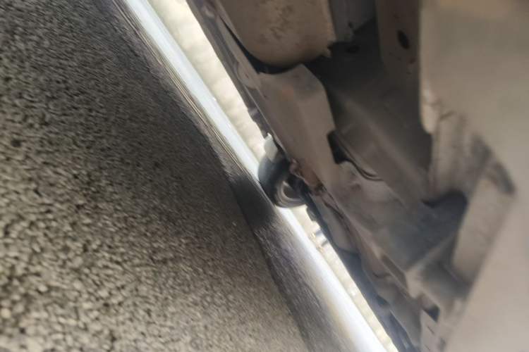 Used Land Rover Discovery Sport 2018 240 PS SE Version Chassis Rear Right