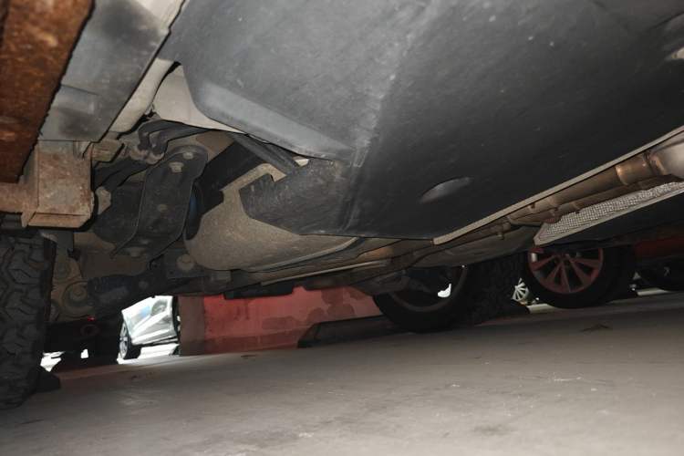 Used Land Rover Discovery Sport 2018 240 PS HSE Version Chassis Rear Right