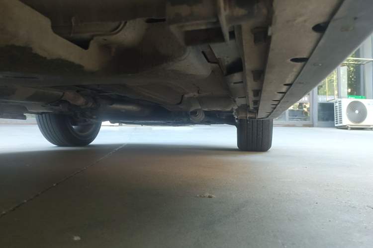 Used Land Rover Discovery Sport 2018 240 PS SE Version Chassis Rear Right