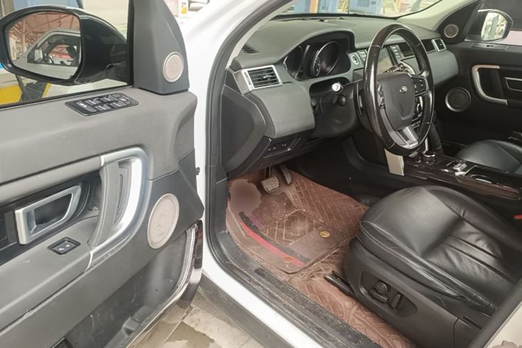 Used Land Rover Discovery Sport 2018 240 PS SE Version Driver Seat