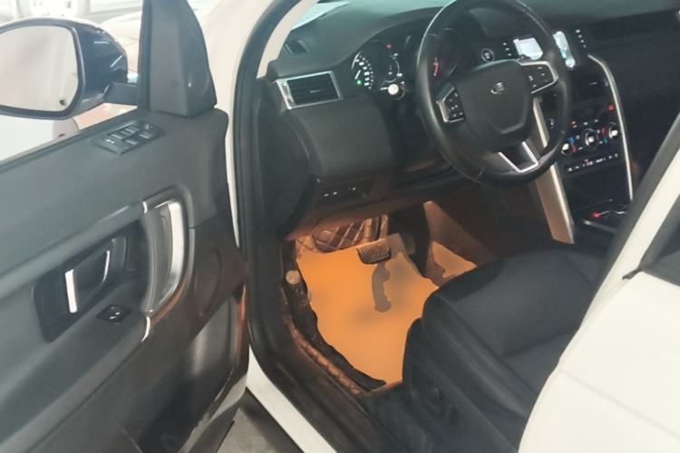 Used Land Rover Discovery Sport 2018 240 PS SE Version Driver Seat