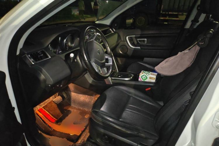 Used Land Rover Discovery Sport 2018 240 PS SE Version Driver Seat