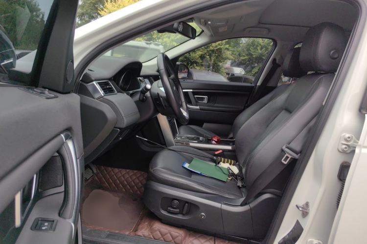 Used Land Rover Discovery Sport 2018 240 PS SE Version Driver Seat