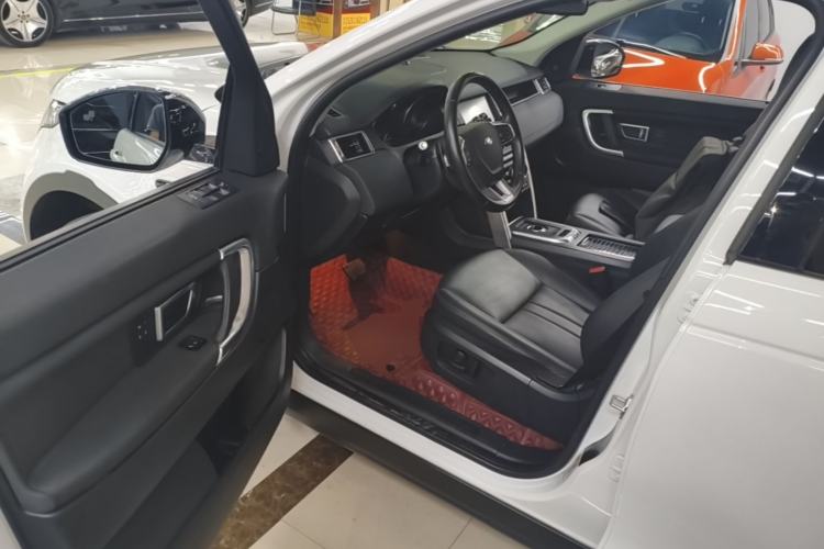 Used Land Rover Discovery Sport 2018 240 PS HSE Version Driver Seat