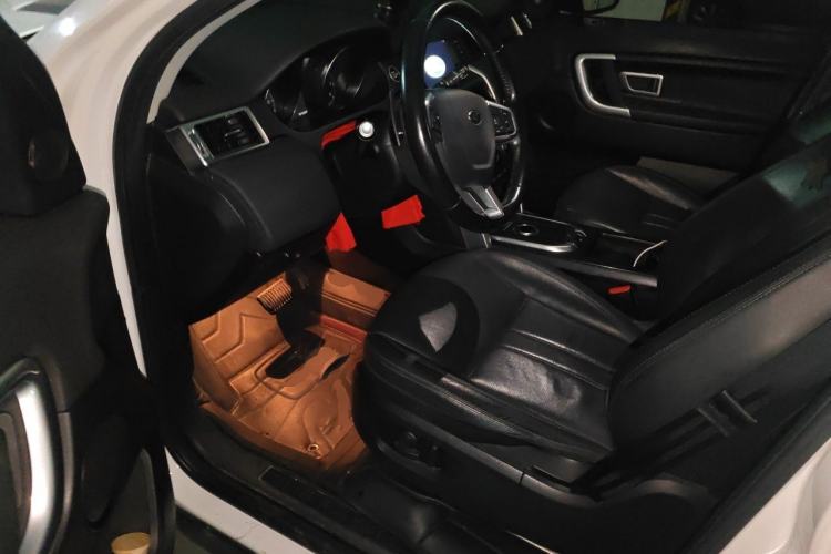 Used Land Rover Discovery Sport 2018 240 PS SE Version Driver Seat