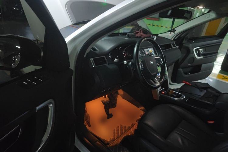 Used Land Rover Discovery Sport 2018 240 PS SE Version Driver Seat
