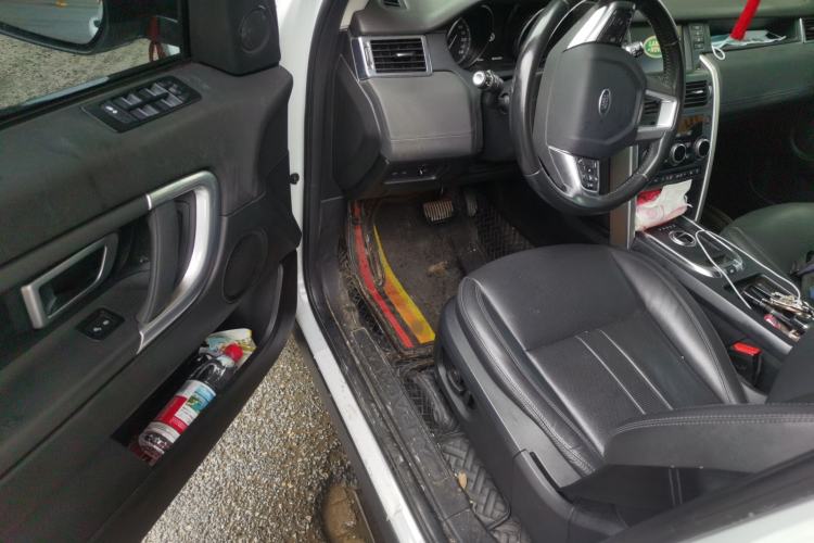 Used Land Rover Discovery Sport 2018 240 PS SE Version Driver Seat