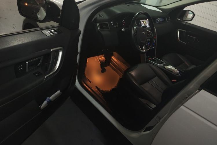 Used Land Rover Discovery Sport 2018 240 PS HSE Version Driver Seat