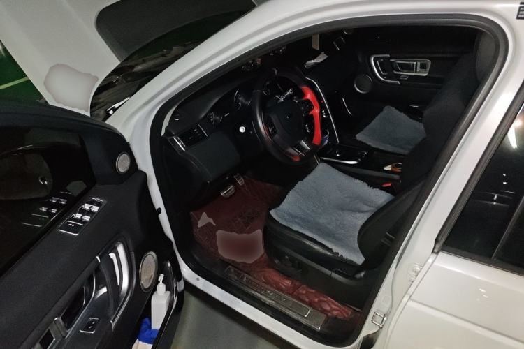 Used Land Rover Discovery Sport 2018 240 PS SE Version Driver Seat